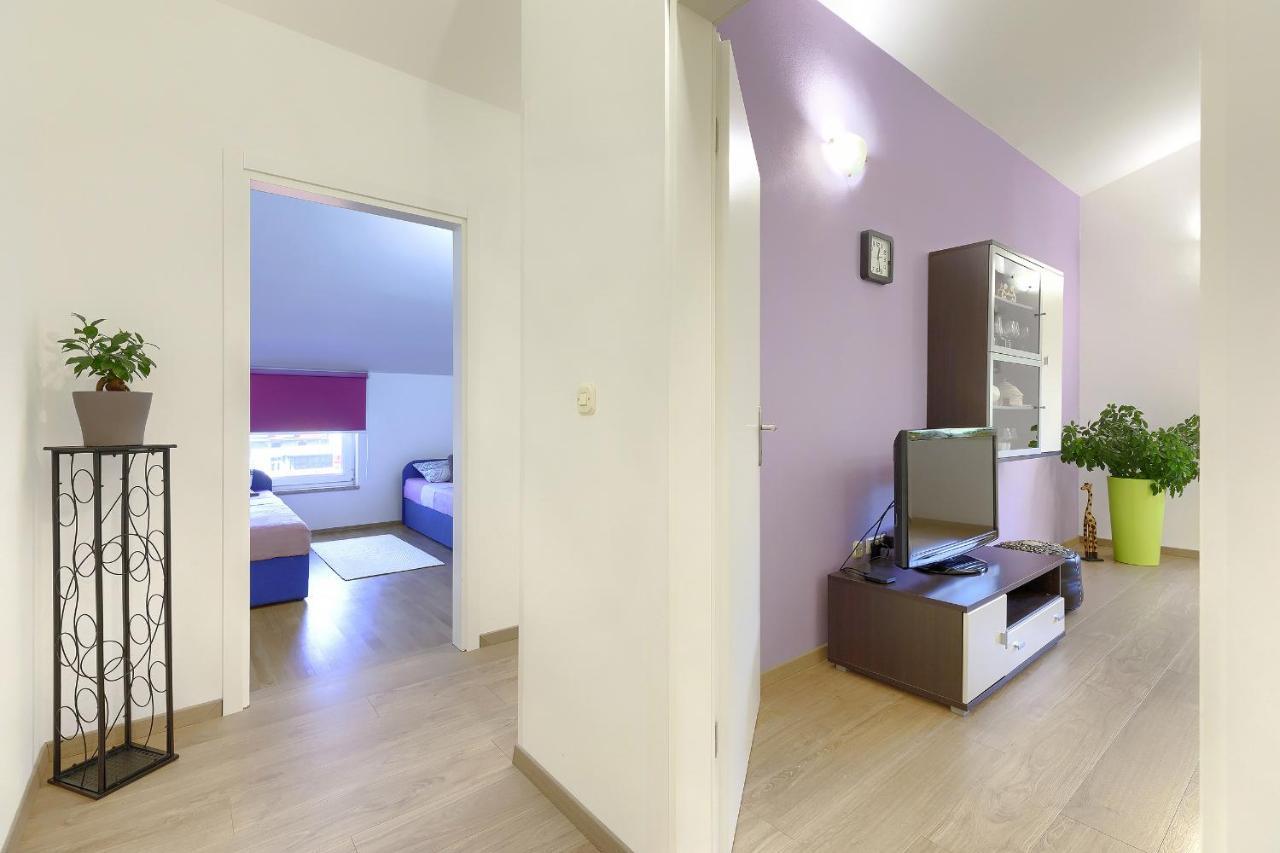 Homestay Pula Exterior photo